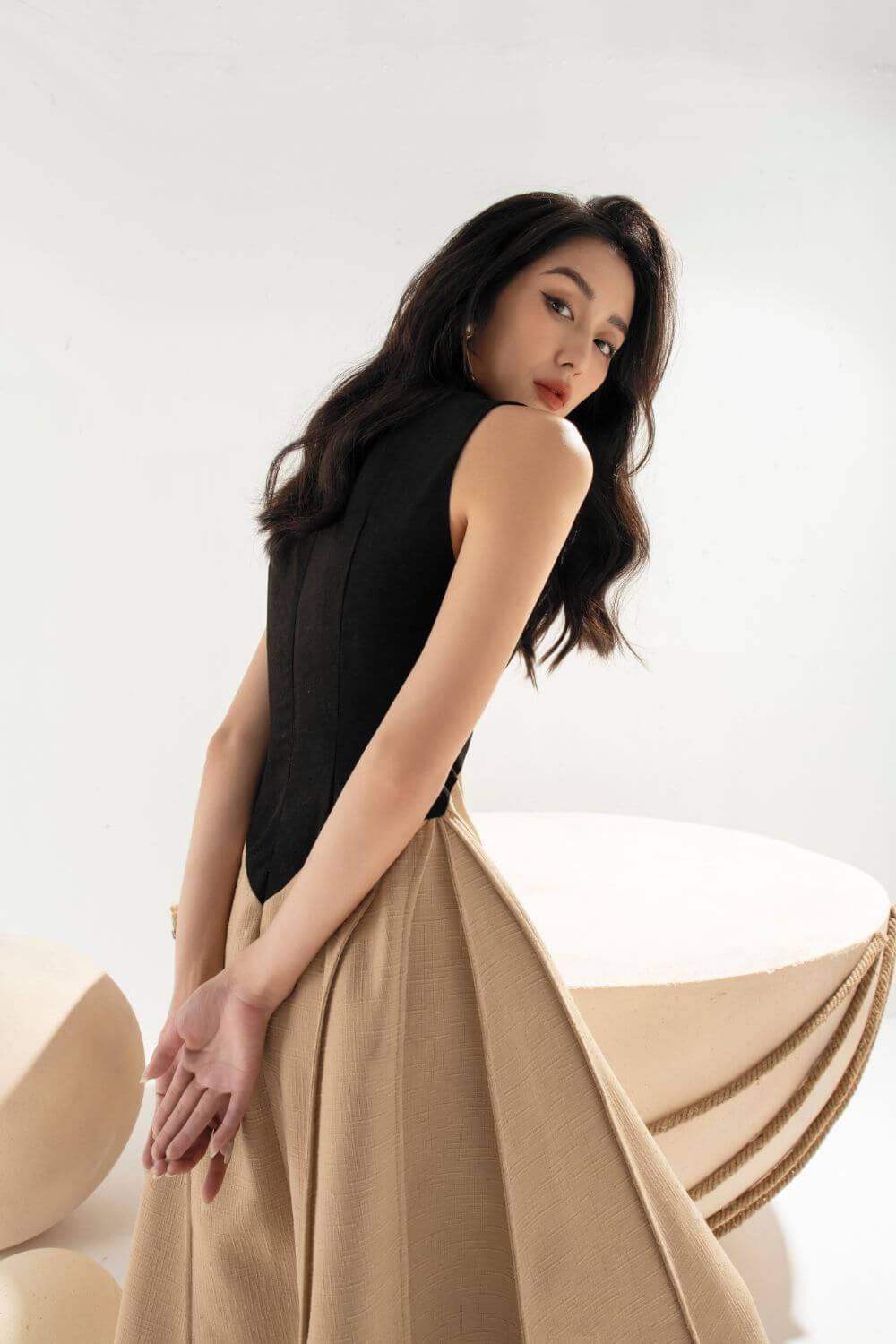 Veronica Sleeveless Midi Dress - Mean BLVD