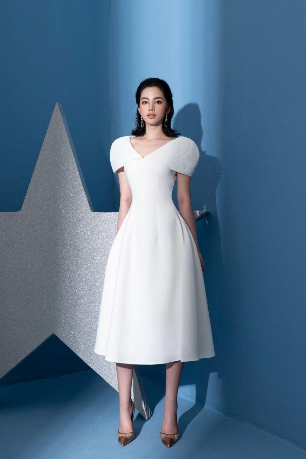 Sophronia Pleated-sleeve Midi Dress  - Mean BLVD