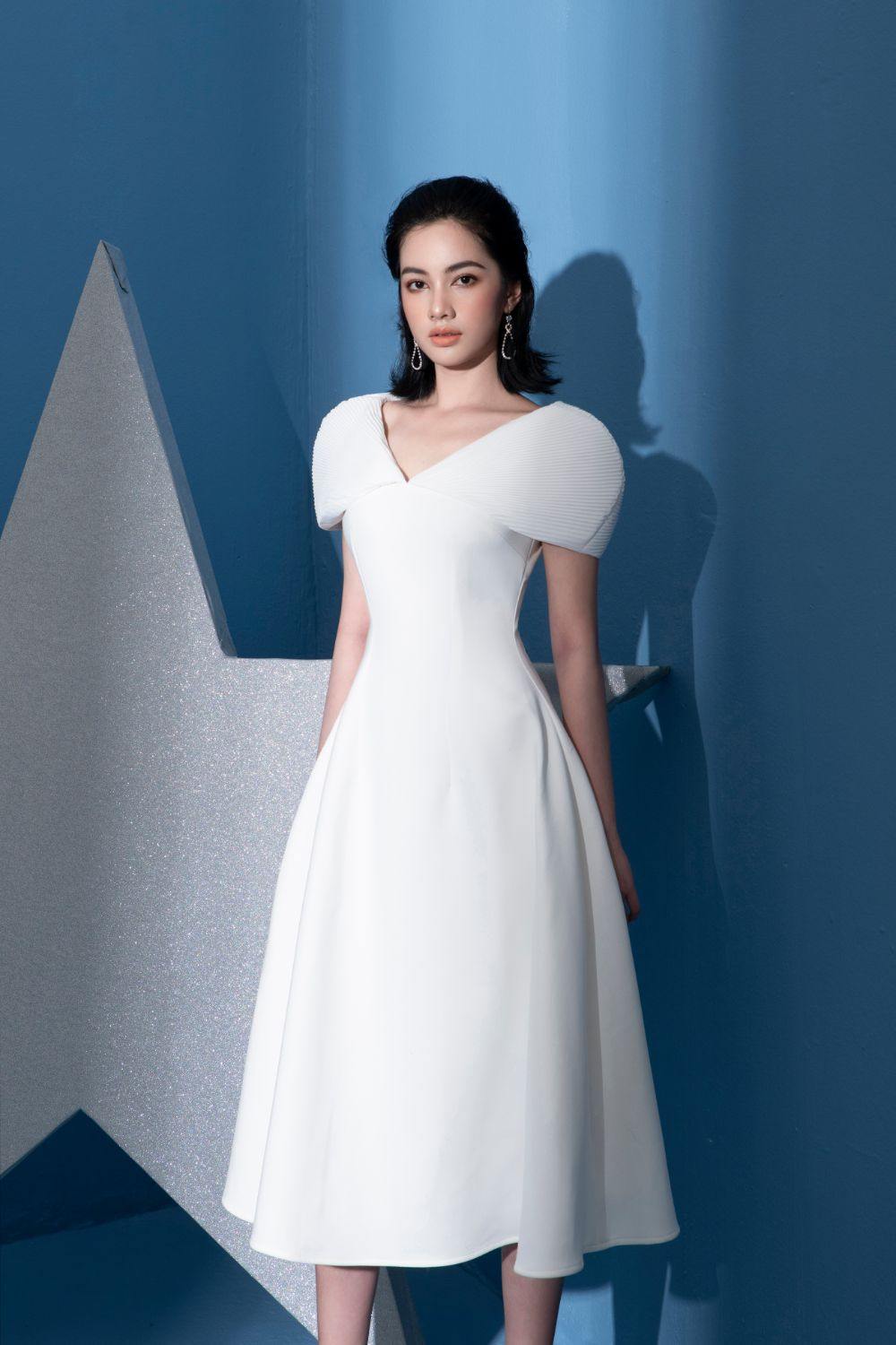 Sophronia Pleated-sleeve Midi Dress  - Mean BLVD