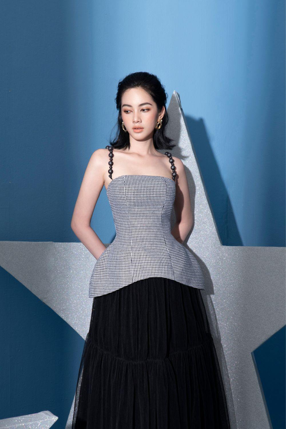 Tryphena Houndstooth Hourglass-shaped Camisole - Mean BLVD