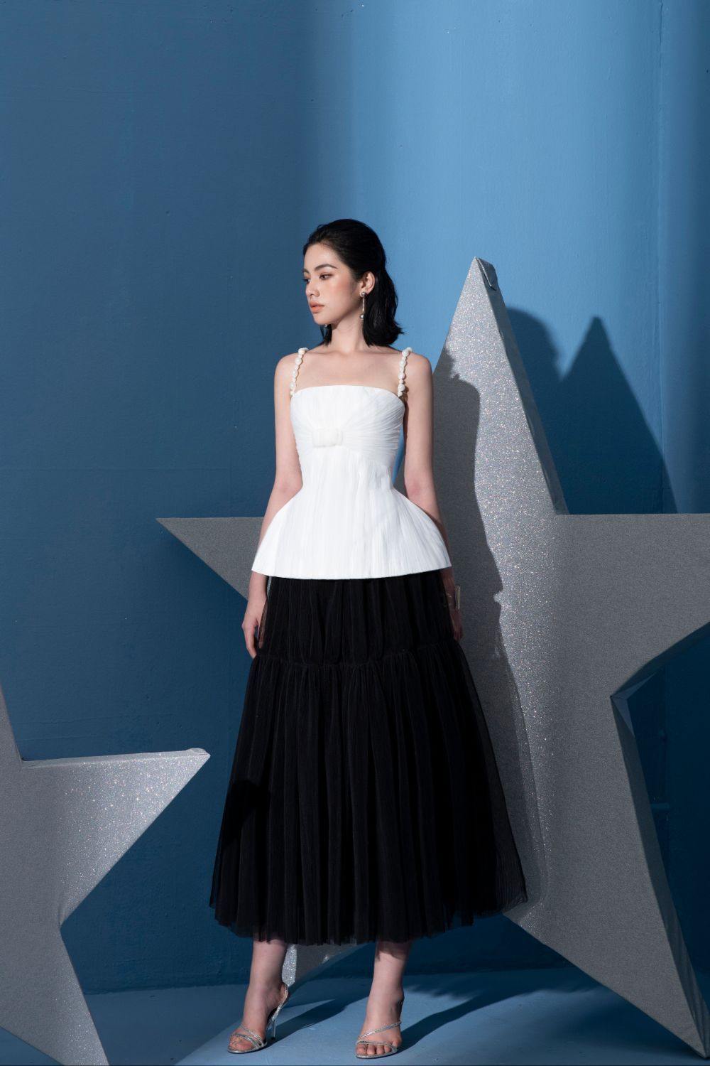 Edsel Hourglass-shaped Camisole  - Mean BLVD