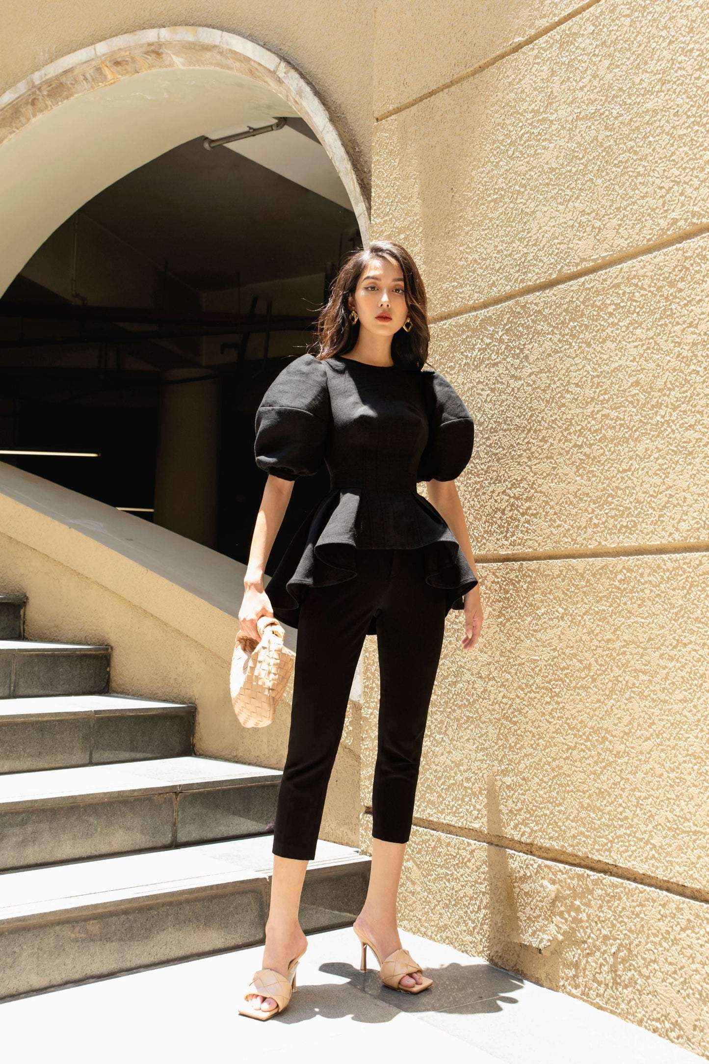 Victoria Puffy Sleeves Top