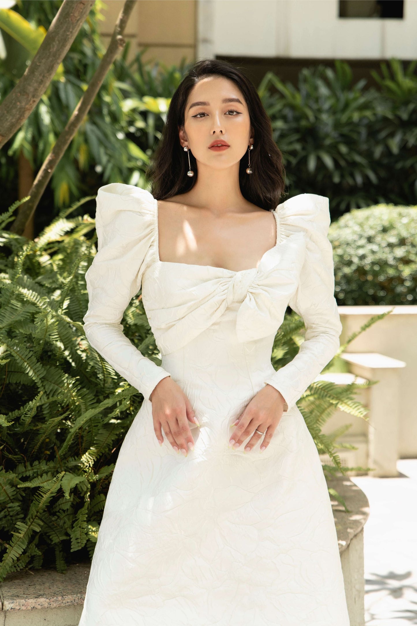 Soraya Puffy Sleeves Midi Dress